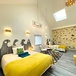 La Petite Felixiere, Independants A 10 Min De Cholet, 25 Min Du Puy Du Fou Et 35 Min De Nantes Konukevi Saint-André-de-la-Marche