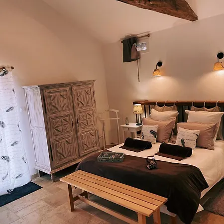 Guest house La Petite Felixiere 3*