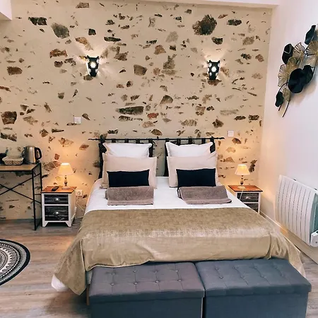 La Petite Félixière 4* Saint-André-de-la-Marche