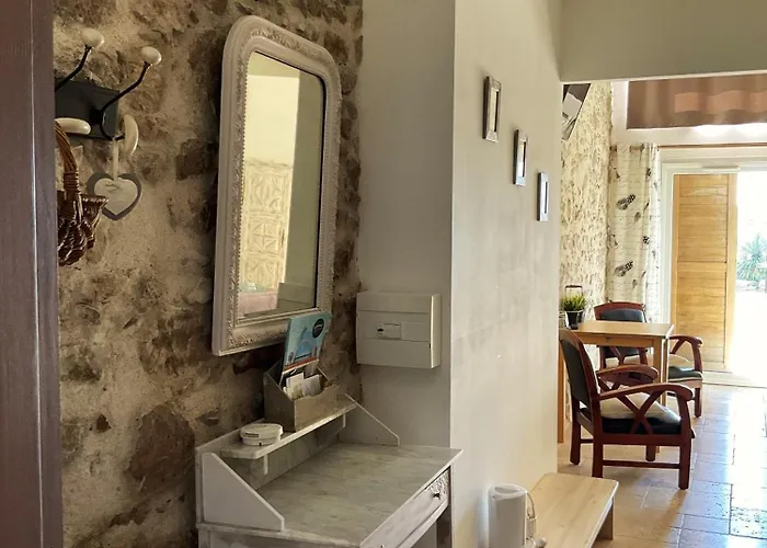 La Petite Felixiere Guest house 3*